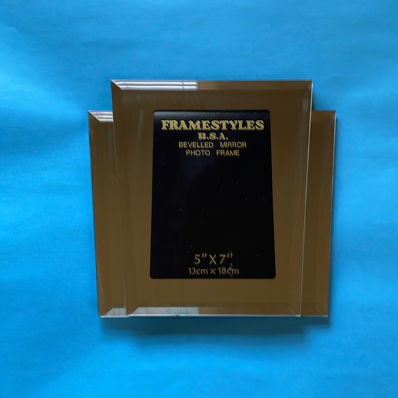 Bevelled Mirror Photo Picture Frame for 5 x 7 Picture by Framestyles USA - Picture 2 of 7